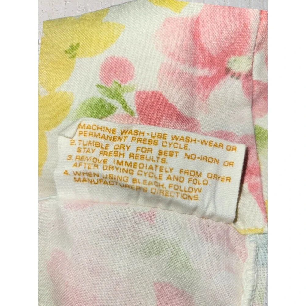 Vtg 80s Cannon Floral Set 2 Standard Pillowcases Pink Yellow Roses MCM Cottage